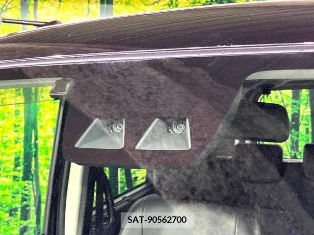 Toyota ROOMY 2018-11 220193-4