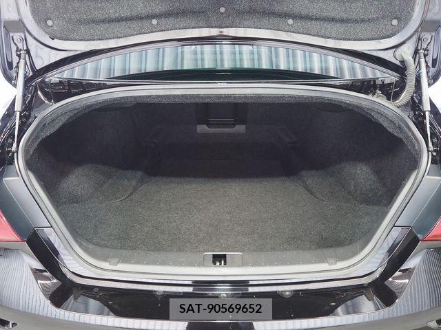 Nissan FUGA 2016-08 270780-10
