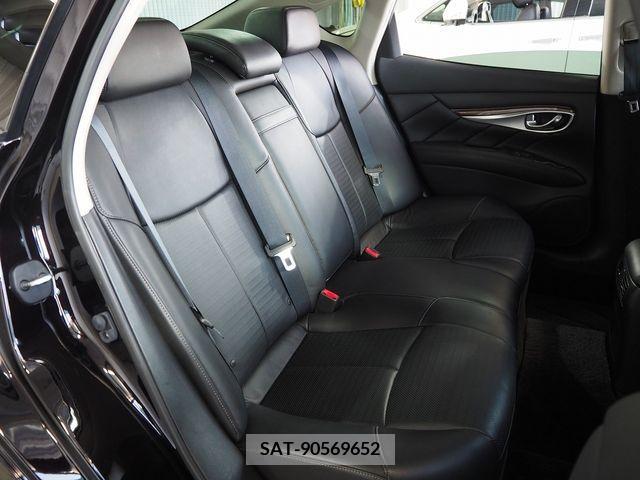 Nissan FUGA 2016-08 270780-25