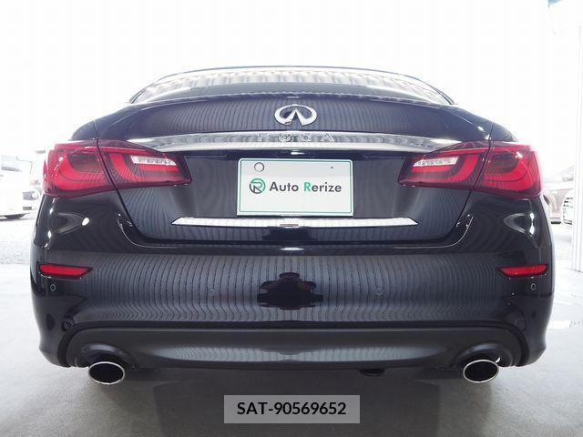 Nissan FUGA 2016-08 270780-3