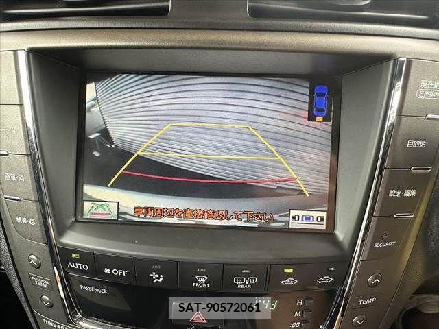 Lexus IS 2010-04 334263-3