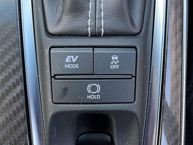 Toyota CROWN SEDAN 2018-09 10681-7