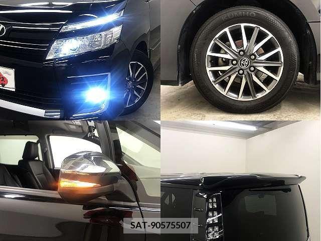 Toyota VOXY 2014-12 348999-7