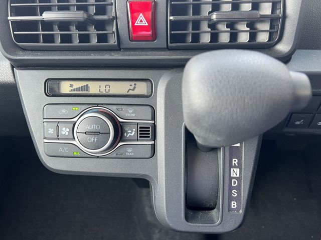 Daihatsu TANTO 2021-10 180700-13