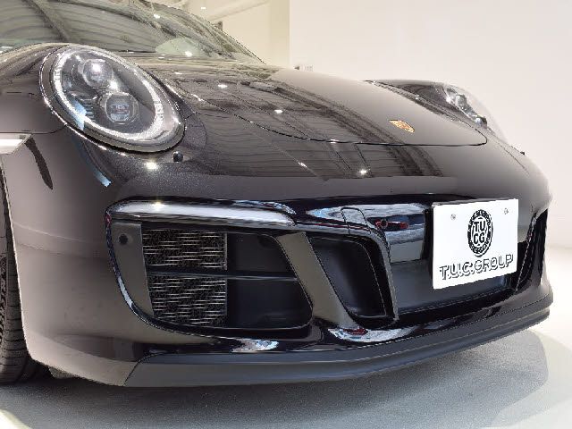 Porsche 911 2019-01 9816-27