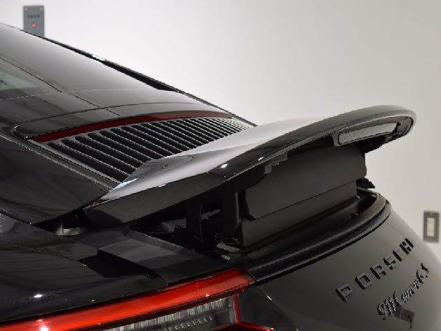 Porsche 911 2019-01 9816-12
