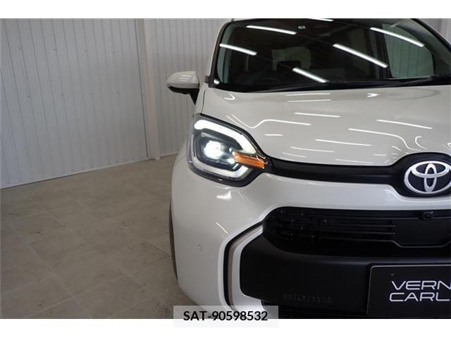 Toyota SIENTA 2022-09 368140-4