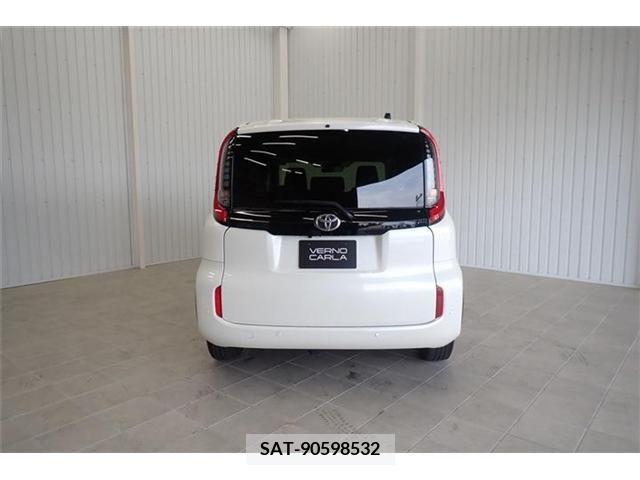 Toyota SIENTA 2022-09 368140-20