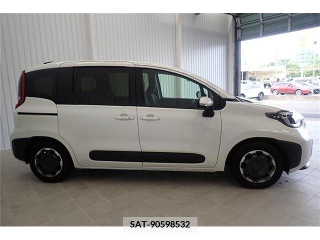 Toyota SIENTA 2022-09 368140-19