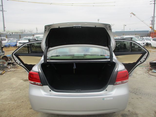 Toyota PREMIO 2017-09 26484-13