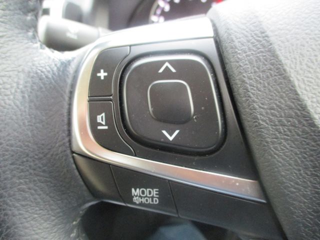 Toyota PREMIO 2017-09 26484-16