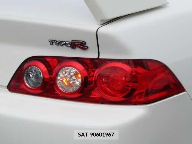 Honda INTEGRA 2004-12 210696-8