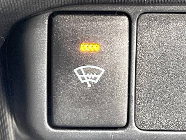 Toyota AQUA 2018-10 15077-4