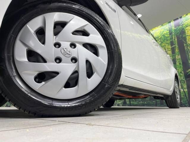 Toyota AQUA 2018-10 15077-13