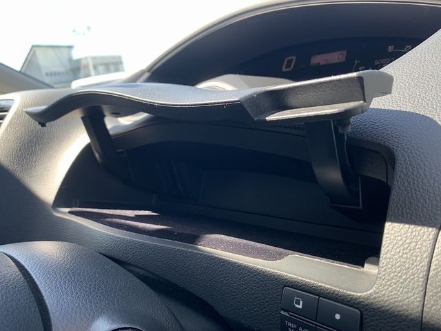 Nissan SERENA 2012-05 23120-27