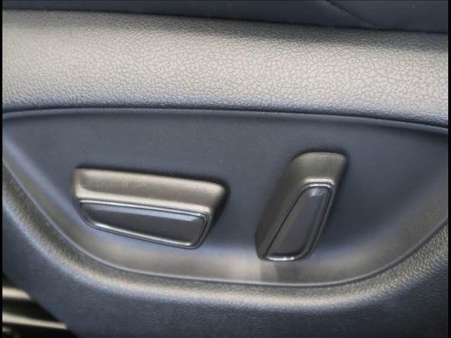 Toyota CROWN SEDAN 2020-05 16292-29