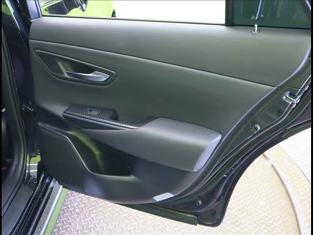 Toyota CROWN SEDAN 2020-05 16292-23