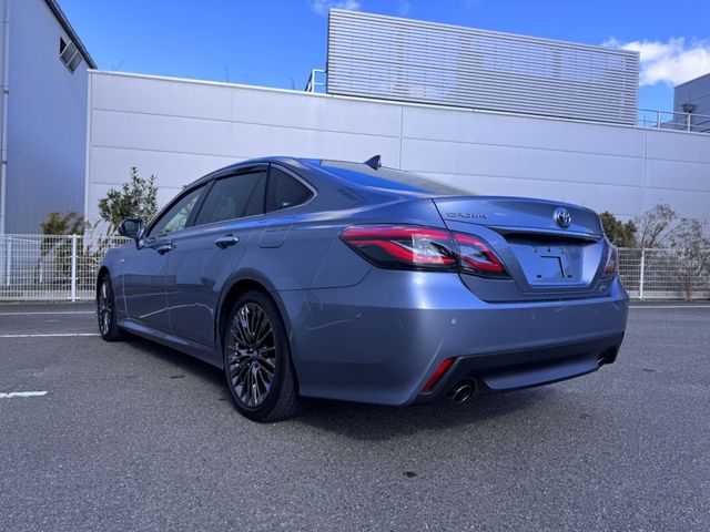 Toyota CROWN SEDAN 2018-08 192552-4