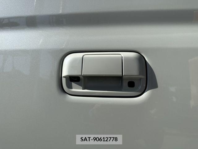 Suzuki EVERY WAGON 2023-02 212833-12