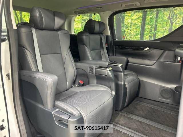 Toyota ALPHARD 2023-03 280413-9