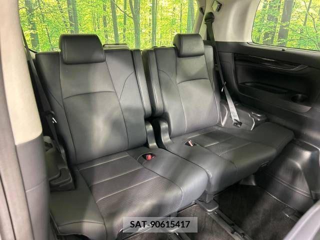 Toyota ALPHARD 2023-03 280413-10