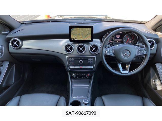Mercedes Benz GLA-CLASS 2019-03 218499-5