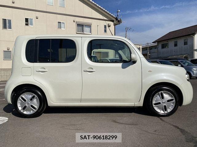 Nissan CUBE 2010-11 295436-4