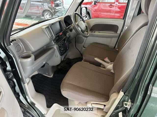 Suzuki EVERY 2023-11 301660-4