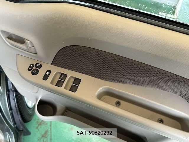Suzuki EVERY 2023-11 301660-12
