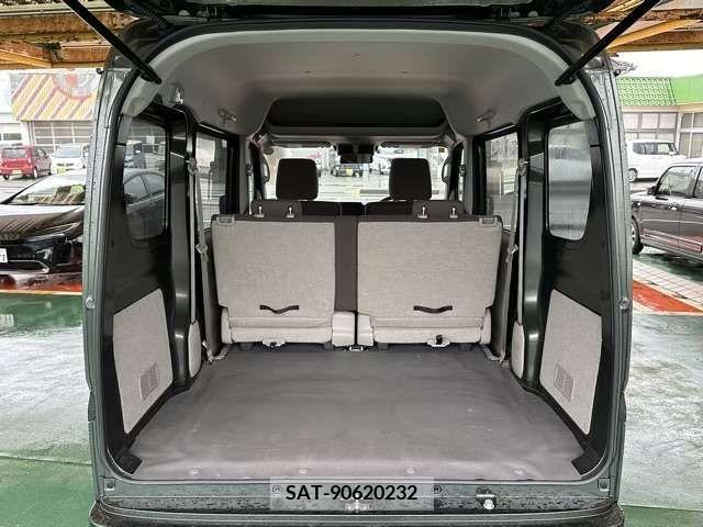 Suzuki EVERY 2023-11 301660-10