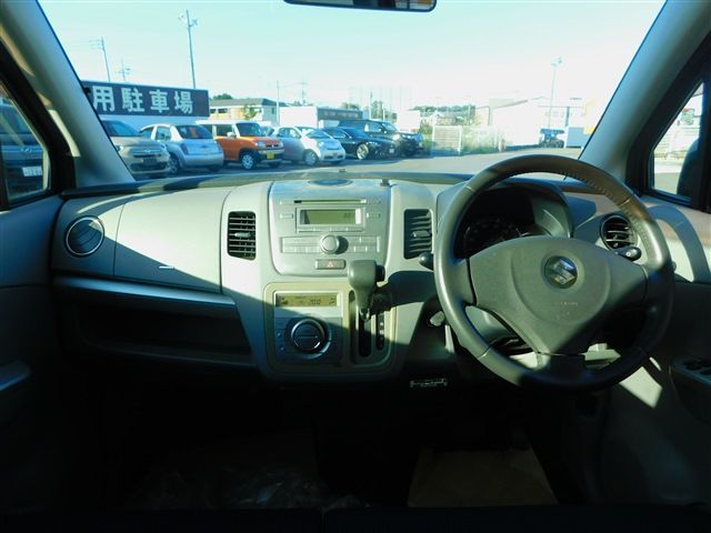 Suzuki WAGON R 2009-10 19731-11