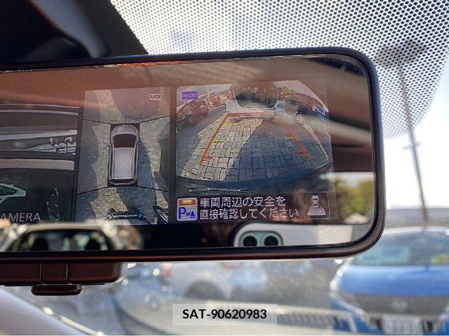 Nissan NOTE 2019-02 219581-12
