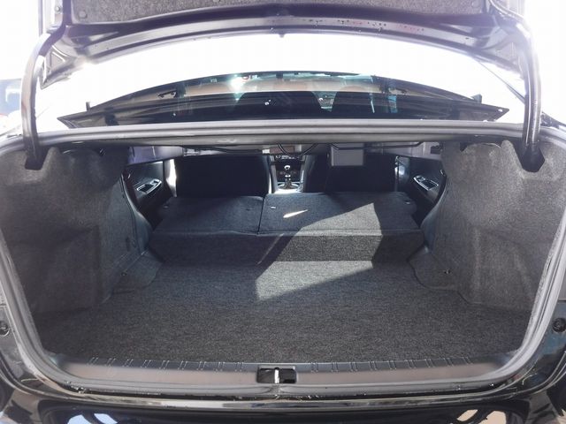 Subaru WRX STI 2018-09 183038-17
