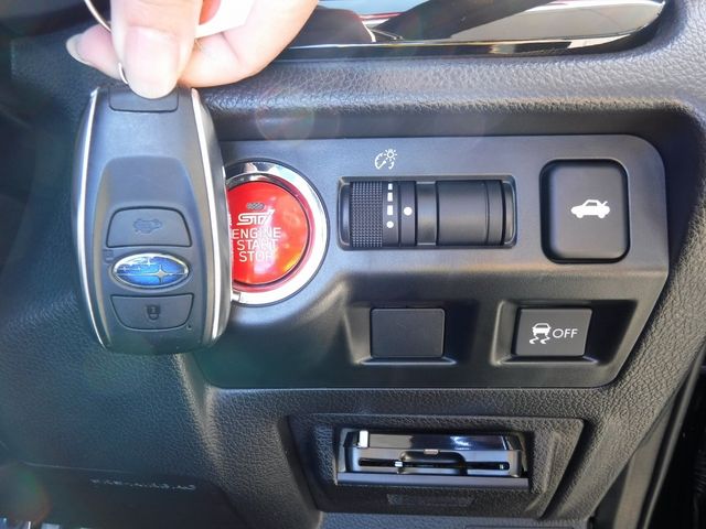 Subaru WRX STI 2018-09 183038-14