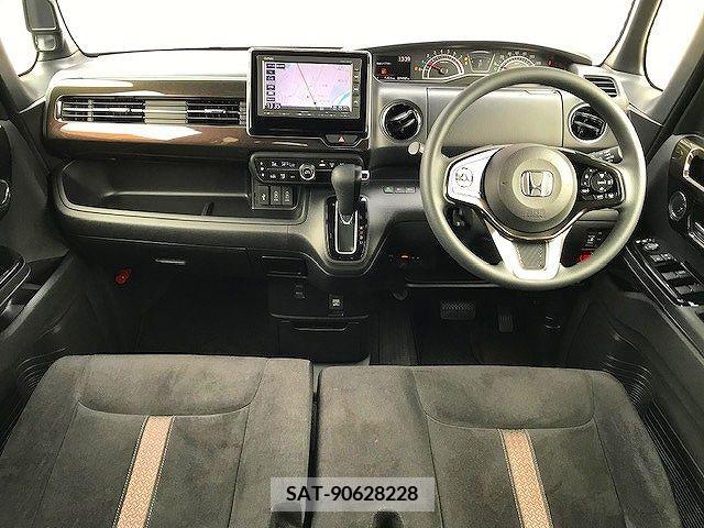 Honda N BOX CUSTOM 2019-07 383852-1