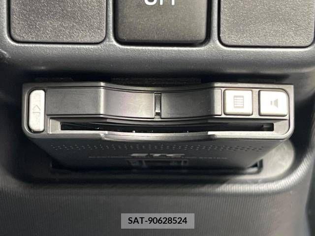 Toyota AQUA 2013-06 349982-3