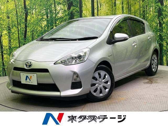 Toyota AQUA 2013-06 349982-0