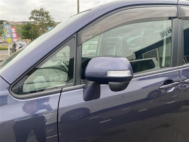 Toyota VOXY 2012-04 15332-10