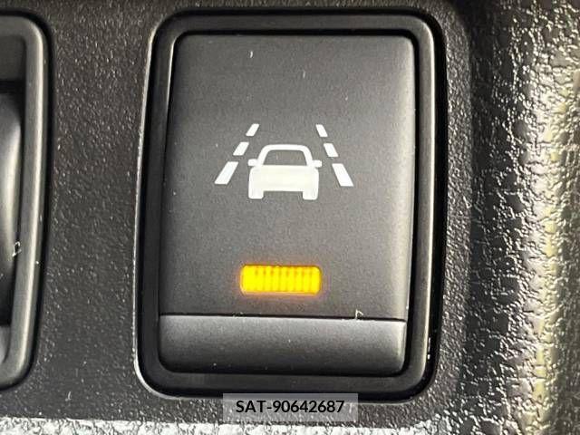 Nissan NOTE 2017-02 344492-5