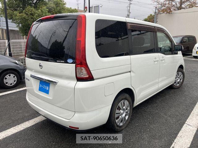 Nissan SERENA 2008-01 284245-2