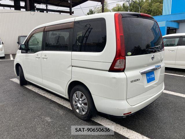 Nissan SERENA 2008-01 284245-3