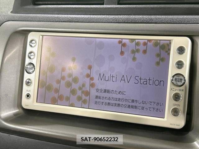 Toyota BB 2011-12 327038-2