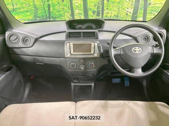 Toyota BB 2011-12 327038-1