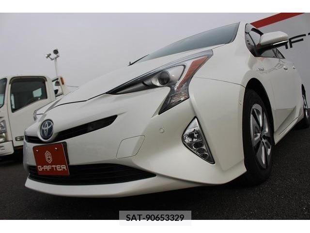Toyota PRIUS 2016-04 322375-12