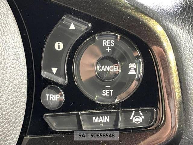 Honda N BOX CUSTOM 2019-05 278932-5