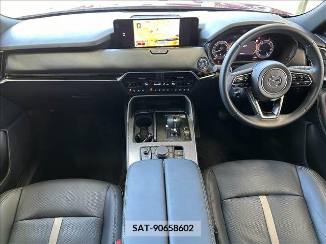 Mazda CX-60 2022-08 332987-1