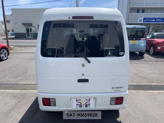 Suzuki EVERY 2009-04 202311-7