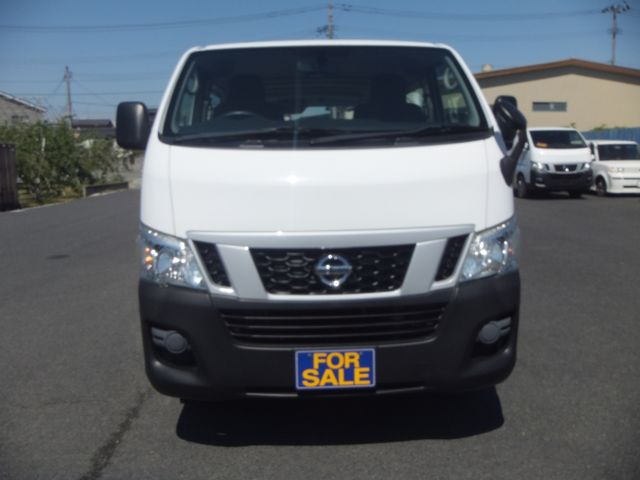 Nissan NV350 Caravan 2016-03 2362-1