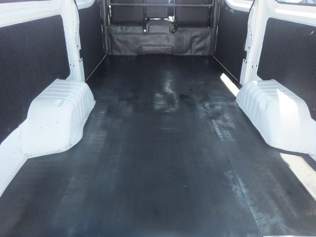 Nissan NV350 Caravan 2016-03 2362-9