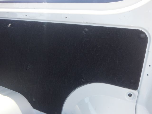 Nissan NV350 Caravan 2016-03 2362-23